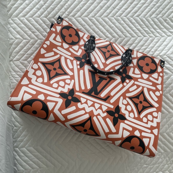 LV GIANT MONOGRAM CRAFTY - Picture 2 of 10